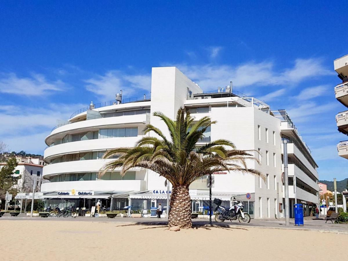 Ancora Frontbeach Luxury Apartment Tossa de Mar Esterno foto