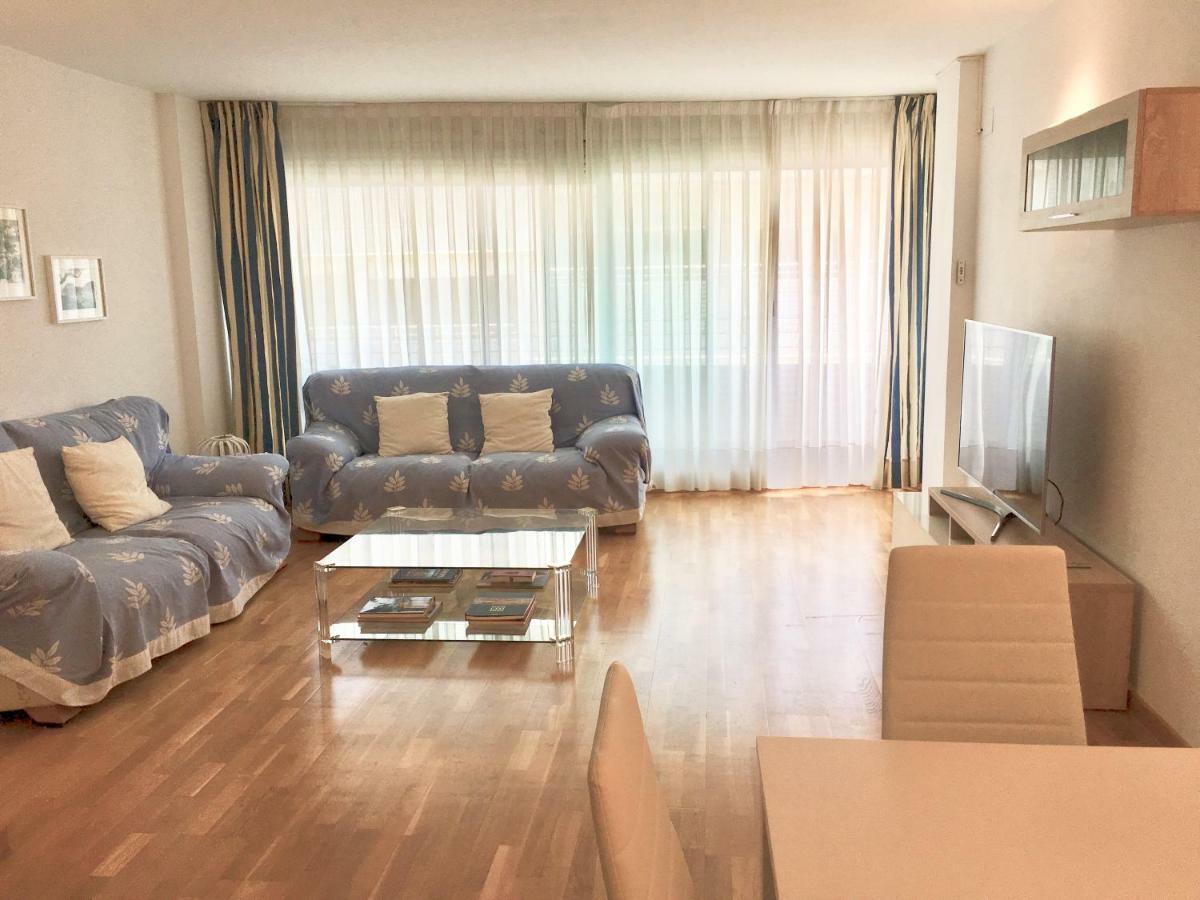 Ancora Frontbeach Luxury Apartment Tossa de Mar Esterno foto